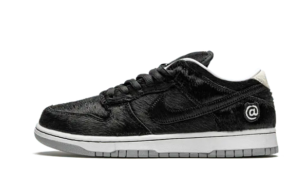 Nike Dunk Low BE@RBRICK Medicom Toy - CZ5127-001 – Izicop