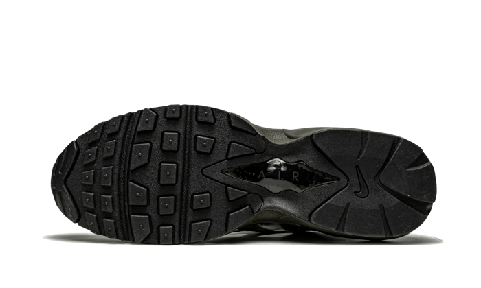 Supreme Nike Air Max 96 Camo CV7652-300